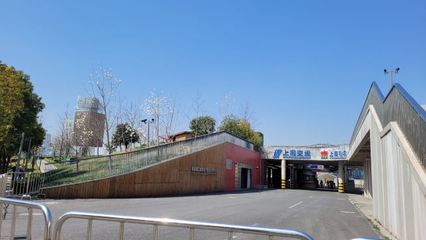 洋涇港休閑廣場好玩嗎,洋涇港休閑廣場景點怎么樣_點評_評價【攜程】