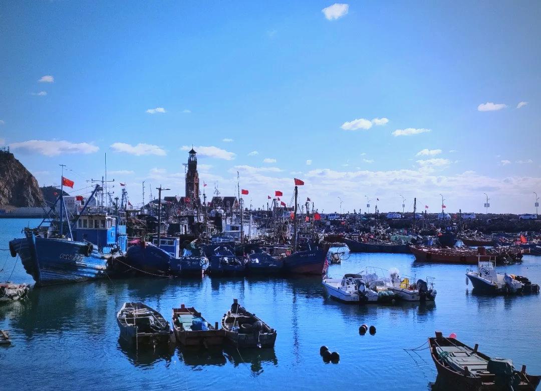 大連老虎灘漁人碼頭: 四季浪漫與文藝的共鳴